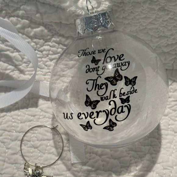 Memorial Christmas Ornament Angel Sympathy Remembrance Ball Feathers 🪽Angel NEW - Picture 11 of 16